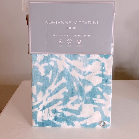 Adrienne Vittadini Shower Curtain Liner - Picture 2 of 2